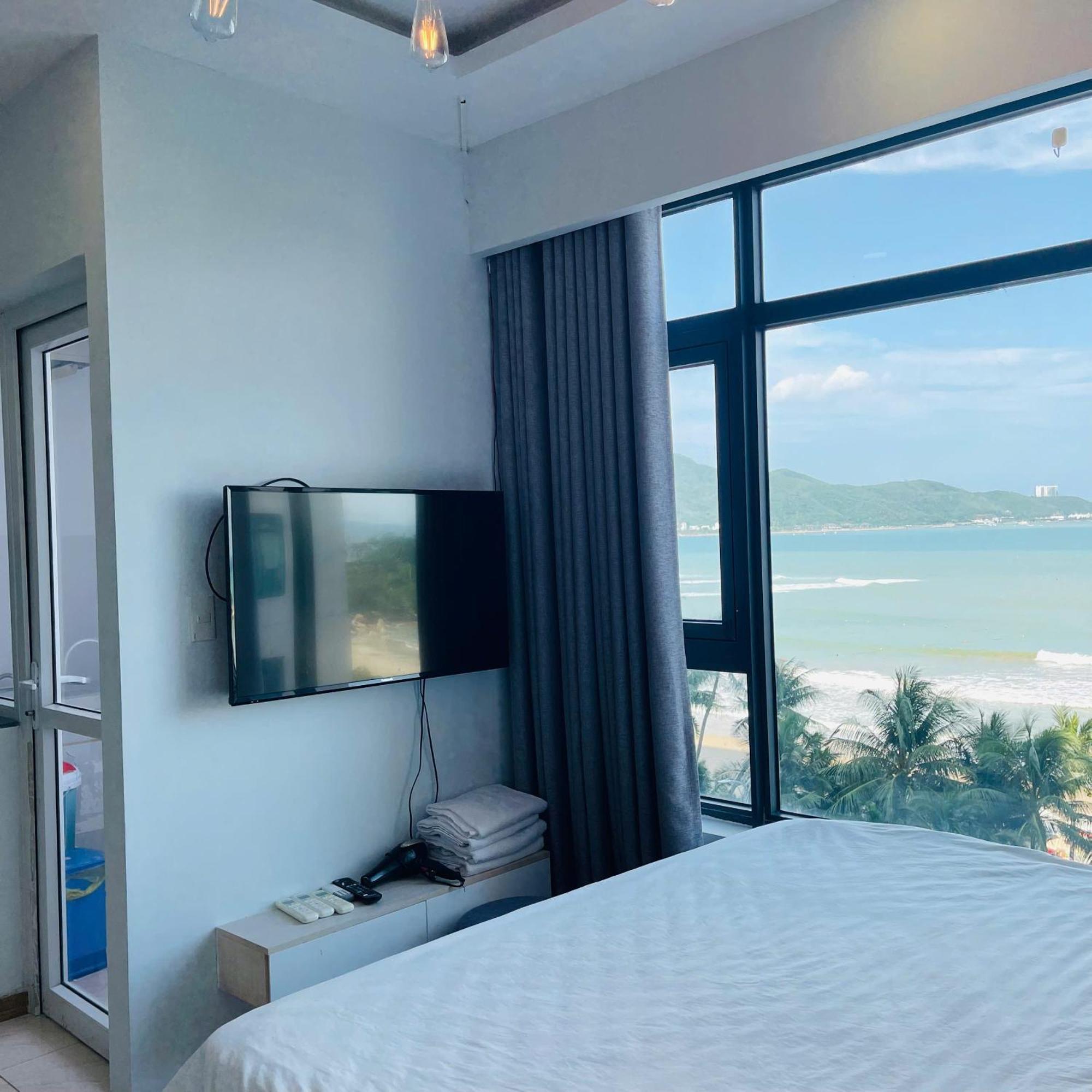 Sweet - Sea View Апартаменты